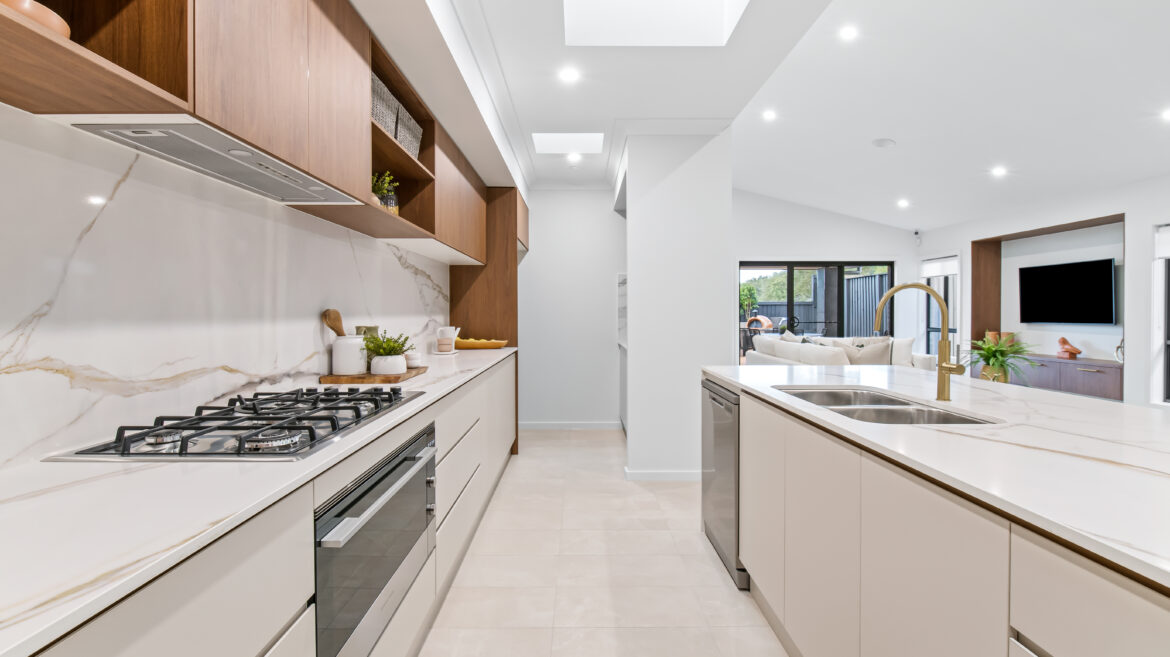 Hudson Homes Upper Kedron Qld Display Homes 1 1170x657 (1)